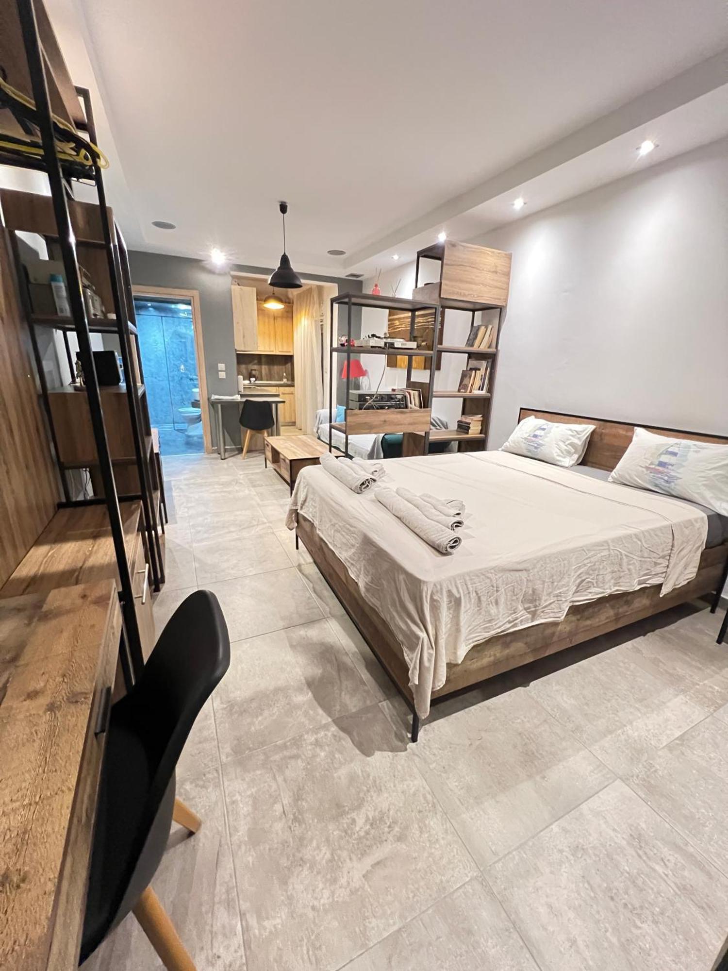 Modern Apartment In The Heart Of The City Alejandrópolis Exterior foto